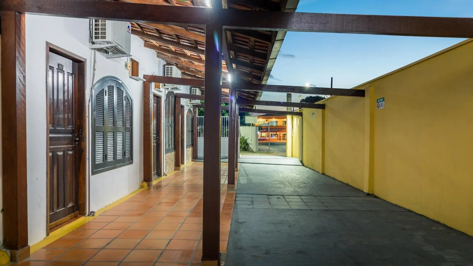 ** Estalagem Pousada Praia Vermelha Penha  Brasil